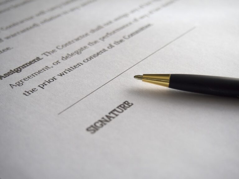 Signature d'un contrat