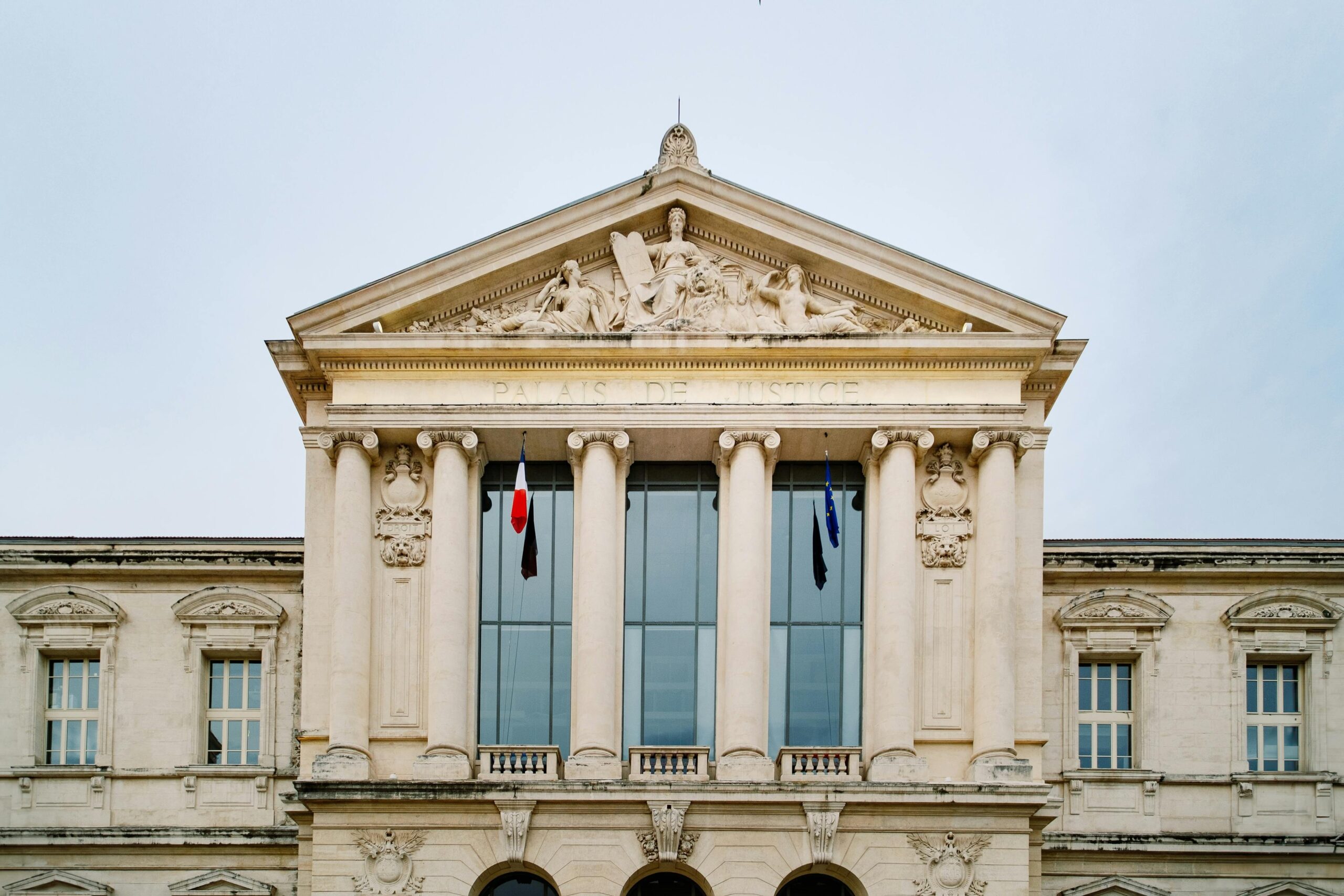 Demande de titre de séjour : attention aux dossiers incomplets !