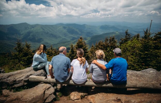 Les droits des parents et beaux-parents à charge d’un Français : ce qu’il faut savoir en 2026