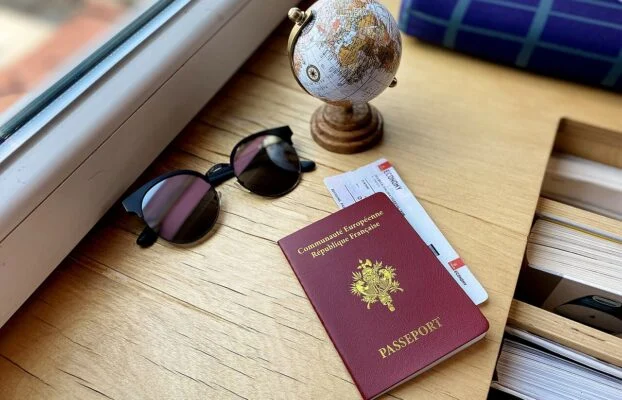 Entretien de naturalisation 2026 : questions, réponses et préparation